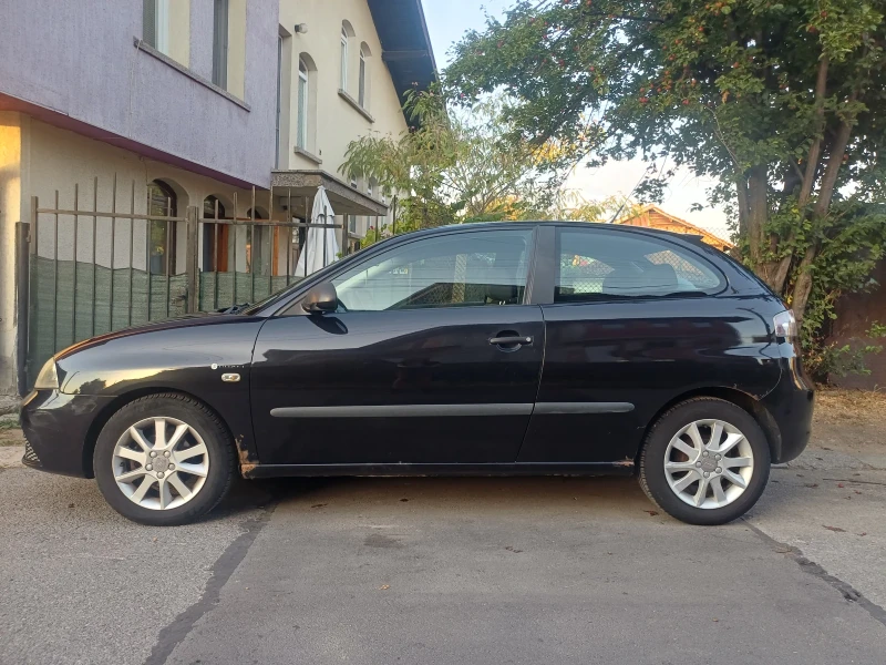 Seat Ibiza, снимка 7 - Автомобили и джипове - 52437579