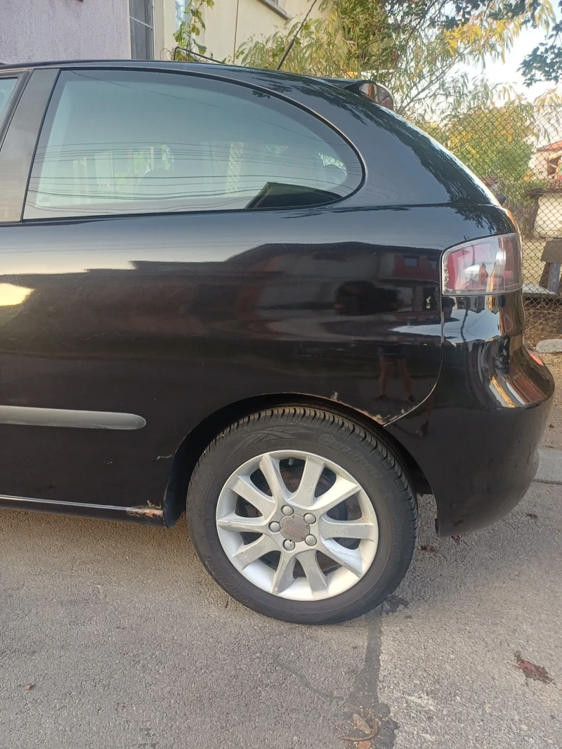 Seat Ibiza, снимка 6 - Автомобили и джипове - 52437579