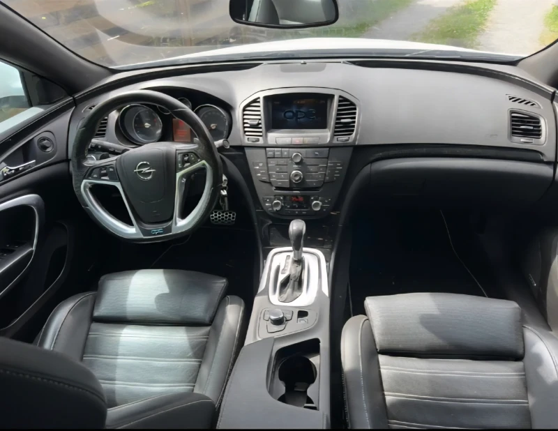 Opel Insignia 2.8 Turbo OPC 325 коня 4x4 + РЕГИСТРАЦИЯ, снимка 8 - Автомобили и джипове - 52518716