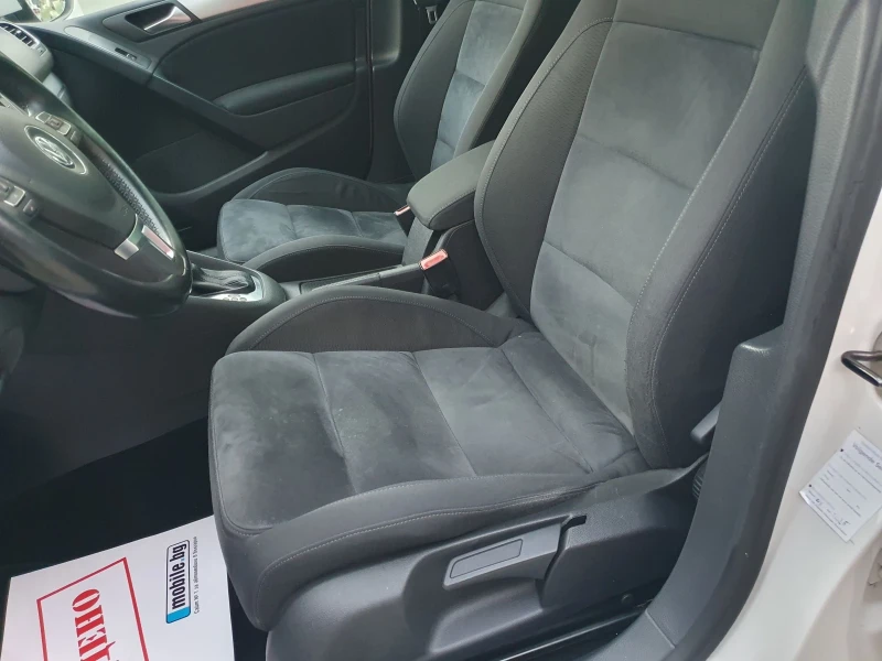 VW Golf 1 2 Tsi AUT NAVI KAMERA Higlinne EURO 5, снимка 10 - Автомобили и джипове - 52226401