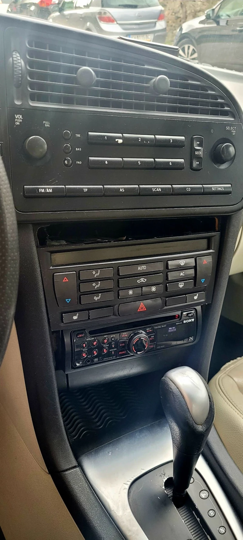 Saab 9-3 1.9 TiD Vector, снимка 16 - Автомобили и джипове - 53134650