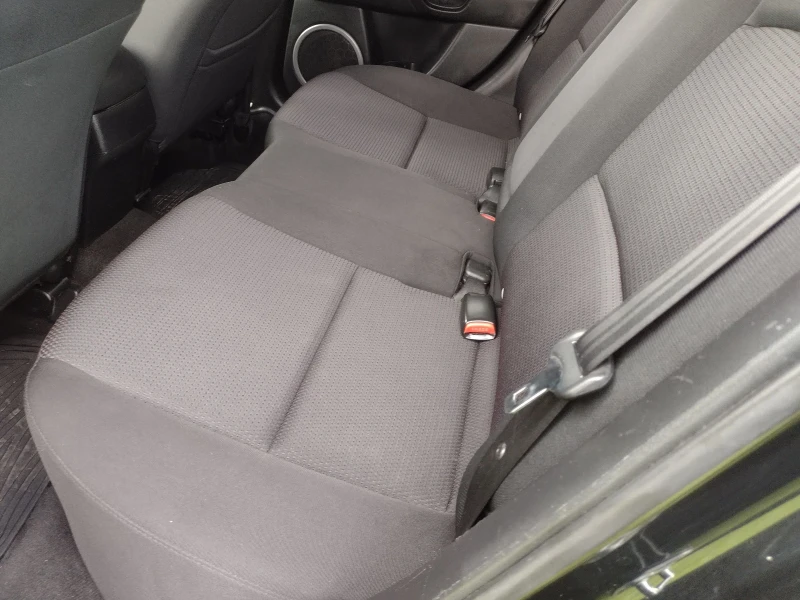 Mazda 3, снимка 12 - Автомобили и джипове - 53500204