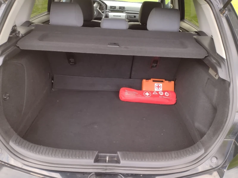 Mazda 3, снимка 16 - Автомобили и джипове - 53500204