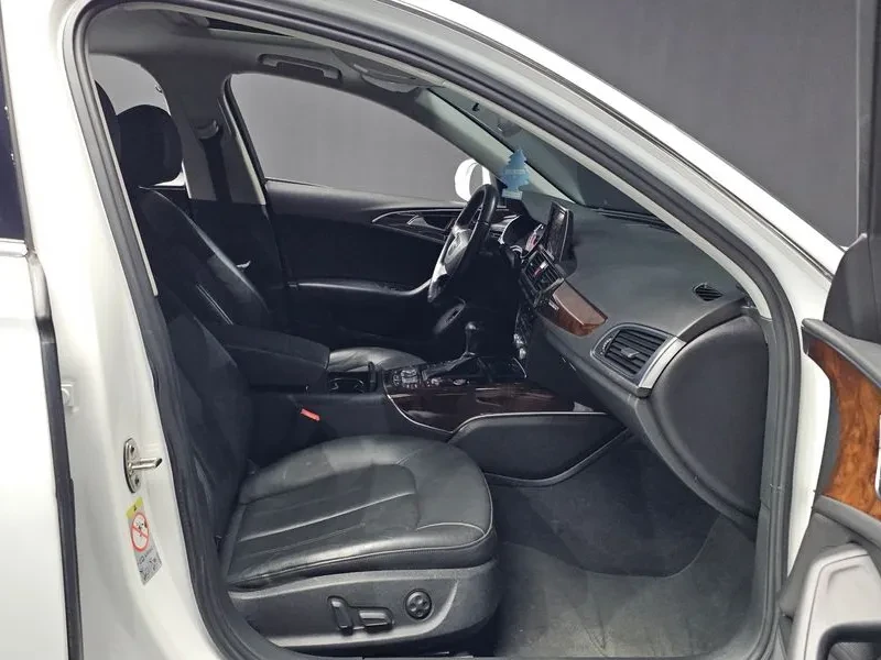 Audi A6 3.0 TDI Quattro, снимка 11 - Автомобили и джипове - 53041232