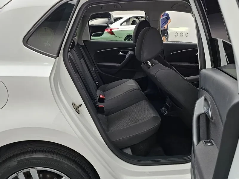 VW Polo 1.4 Tdi R-Line | Mobile.bg � ����������� 12