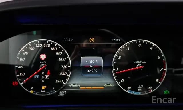 Mercedes-Benz S 560 4MATIC AMG Line, снимка 9 - Автомобили и джипове - 55894540