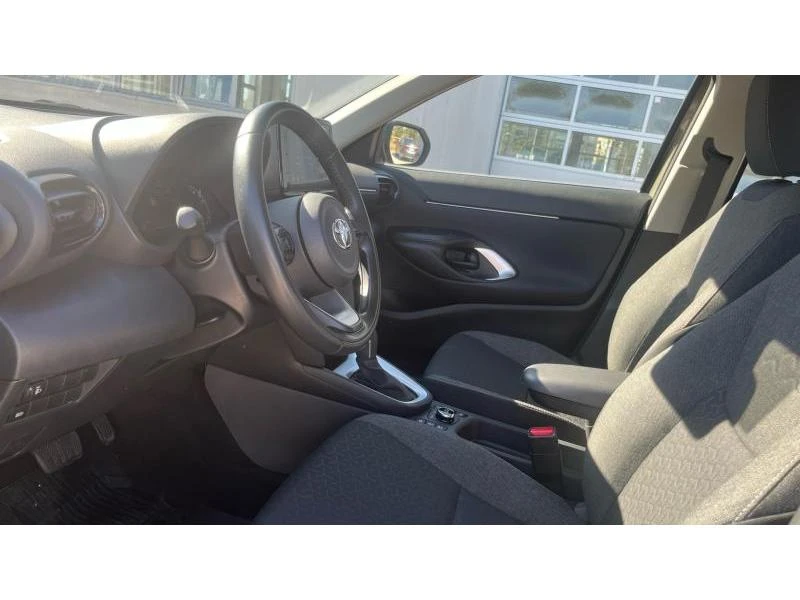 Toyota Yaris Cross CHIC | Mobile.bg � ����������� 12