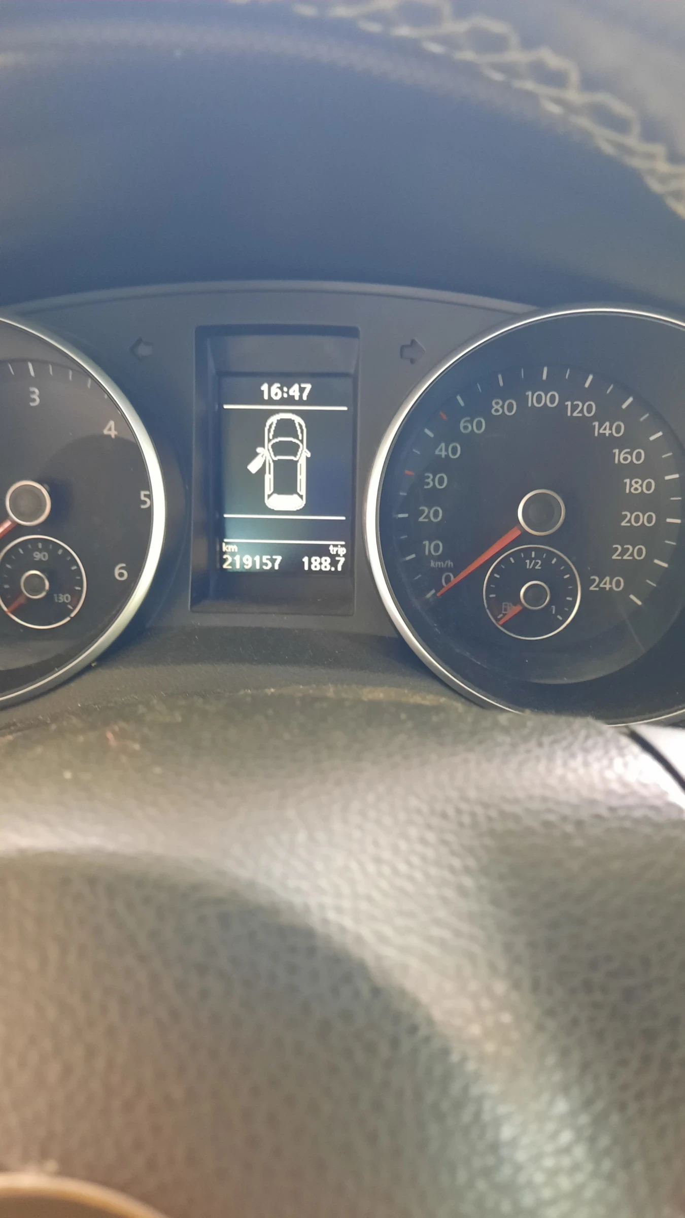 VW Golf 1, 6   | Mobile.bg   12