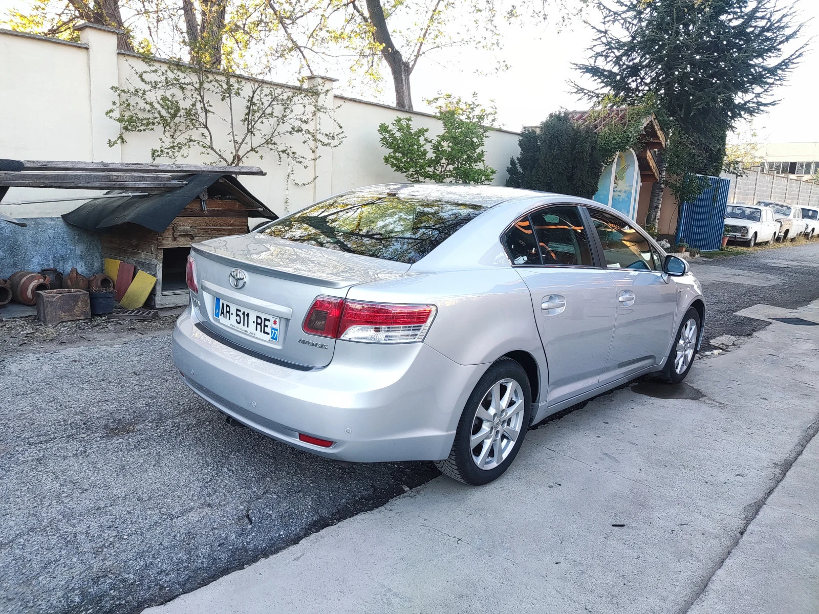 Toyota Avensis 2.2 d4d - изображение 3