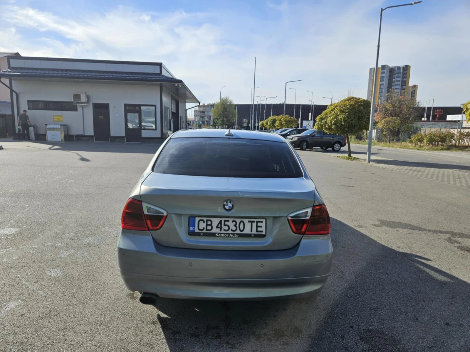 BMW 320 2.0d 177 - изображение 4