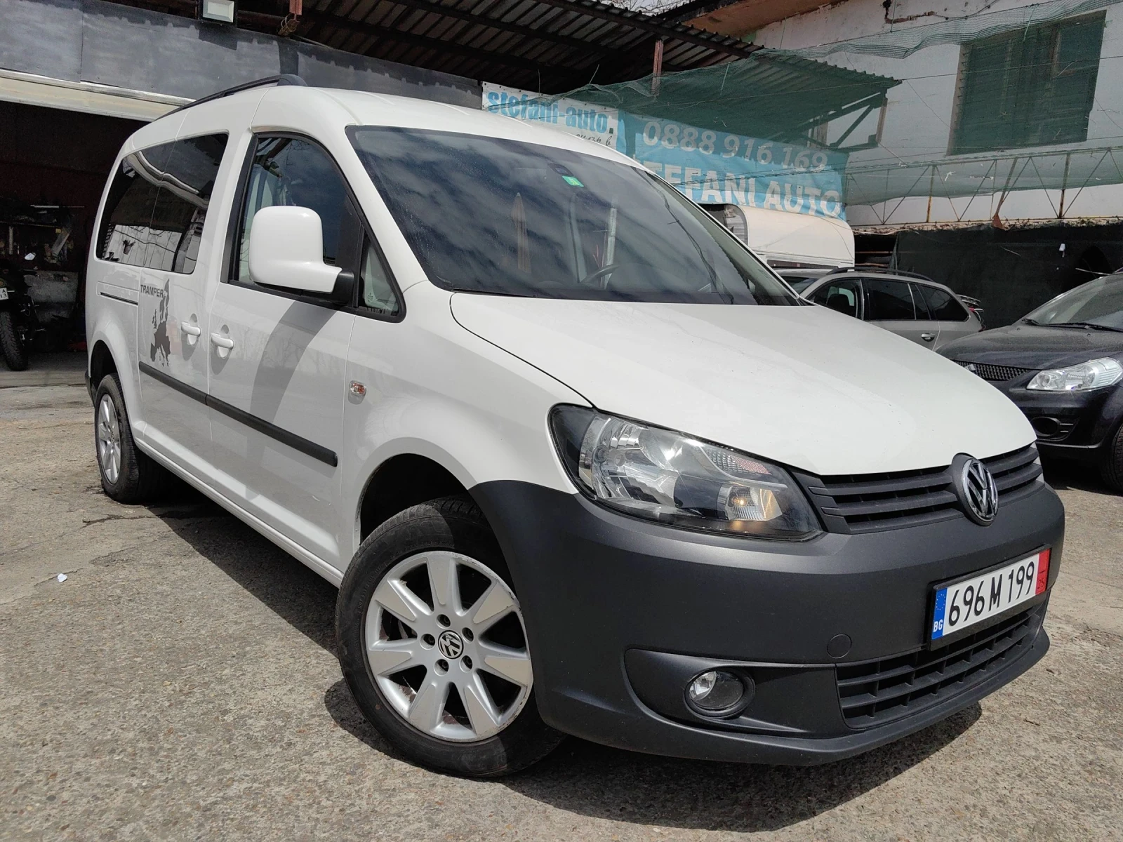 VW Caddy ПЪТНИЧЕСКИ! ШВЕЙЦАРИЯ! MAXI! 4Х4! ТОП СЪСТОЯНИЕ!  - изображение 6