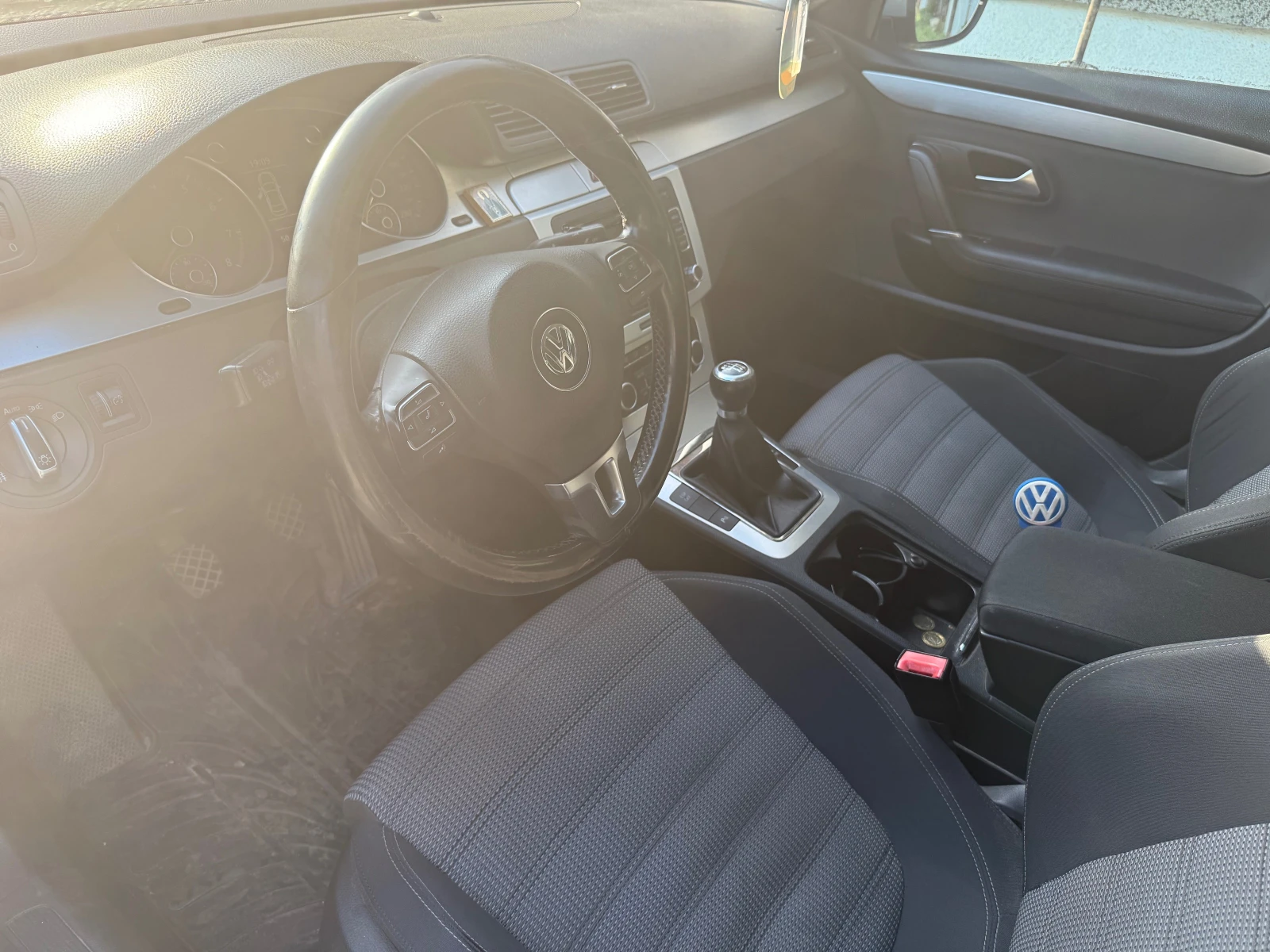 VW Passat CC - изображение 4