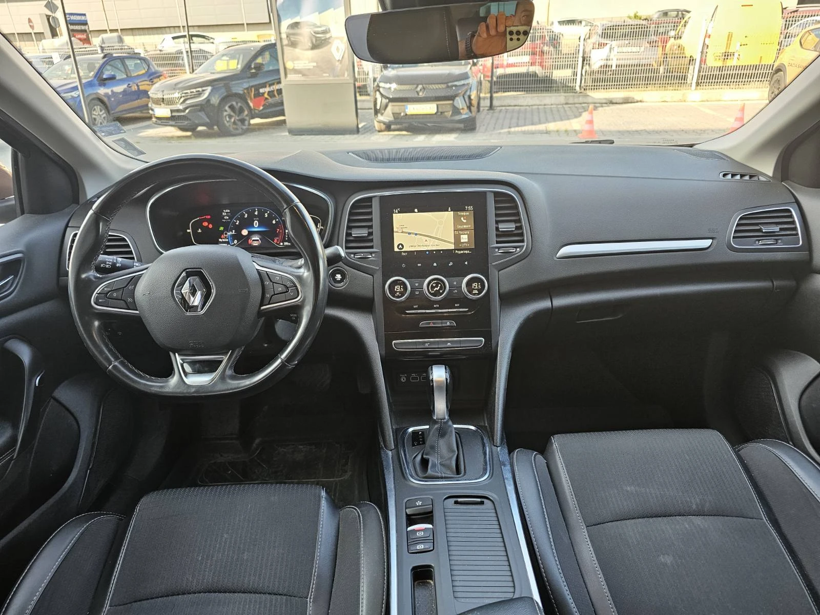 Renault Megane 1.3 TCe 140 EDC - изображение 7