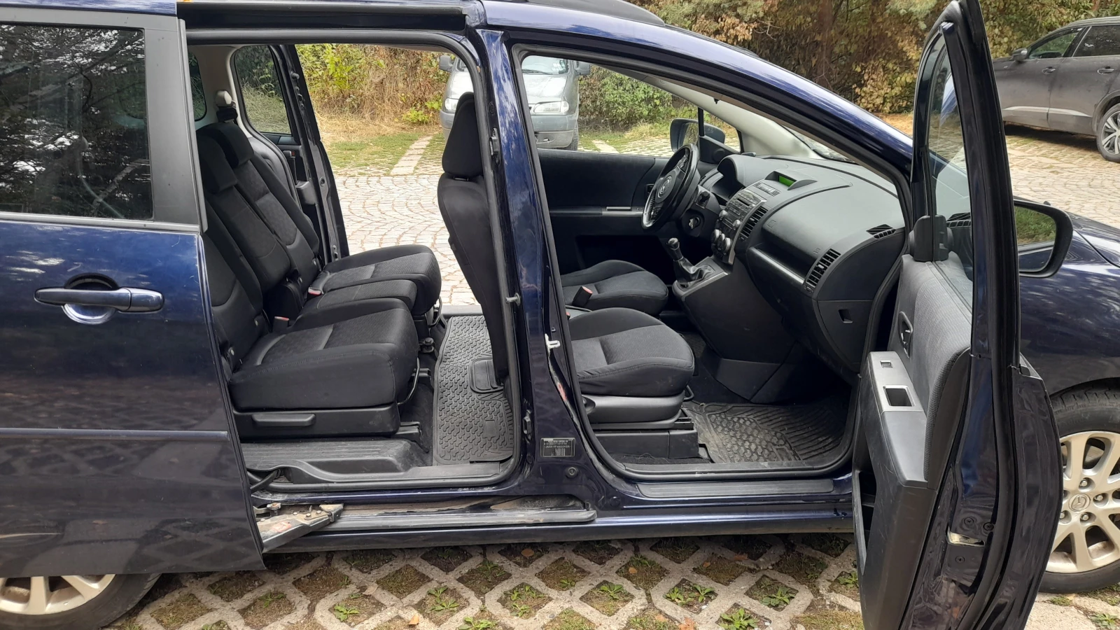 Mazda 5  - изображение 5