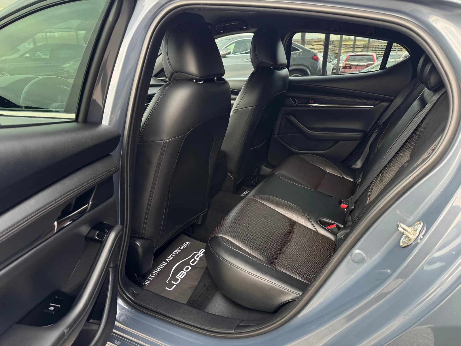 Mazda 3 2.0i-AWD-HEADUP-DISTRONIC-BOSE-360cam--FULL | Mobile.bg   16