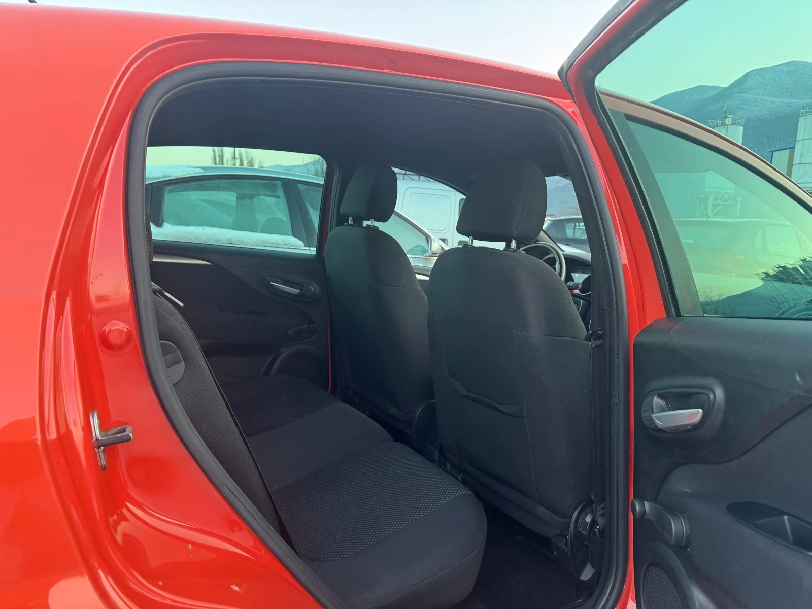 Fiat Punto 1.4i KLIMA  | Mobile.bg � ����������� 12