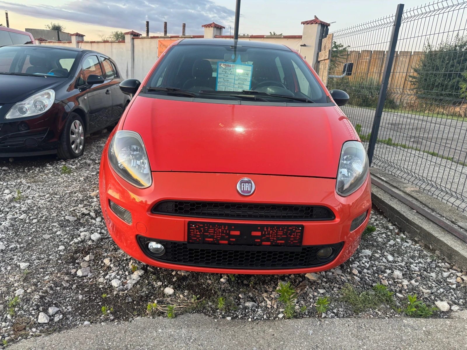 Fiat Punto 1.4i KLIMA , снимка 14 - Автомобили и джипове - 53973703