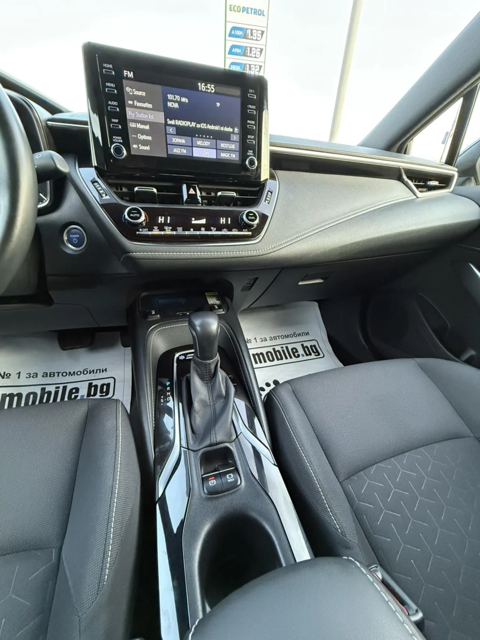 Toyota Corolla HYBRID 2.0 184 к.с 35000км НОВА - изображение 9