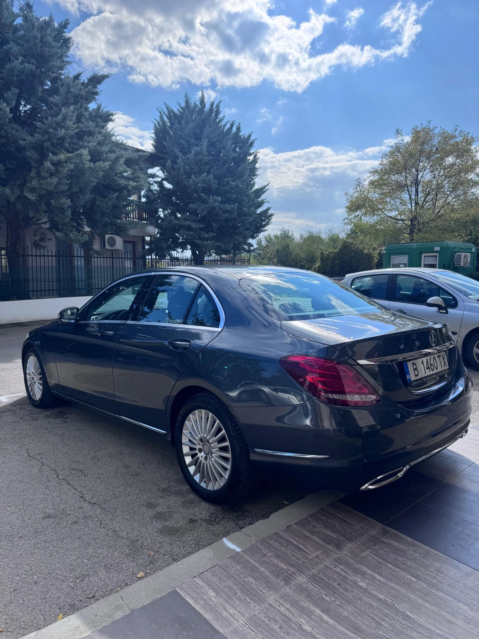 Mercedes-Benz 180, снимка 8 - Автомобили и джипове - 54045279