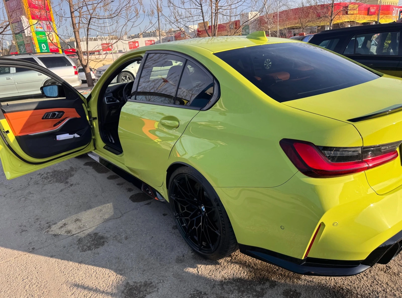 BMW M3 Competition xDrive, снимка 3 - Автомобили и джипове - 54074537