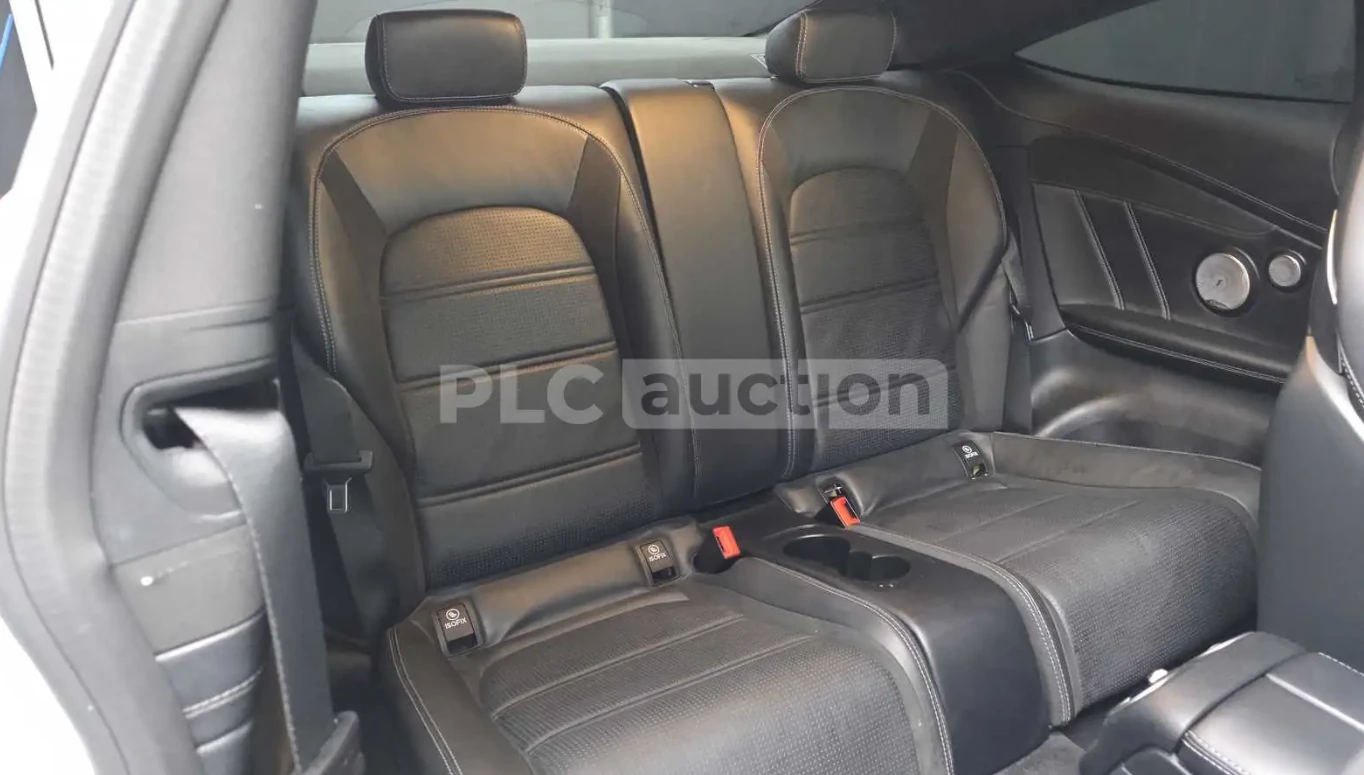 Mercedes-Benz C 63 AMG C 63S AMG* HUD* BUCKET SEATS* BURMESTER, снимка 12 - Автомобили и джипове - 54115471