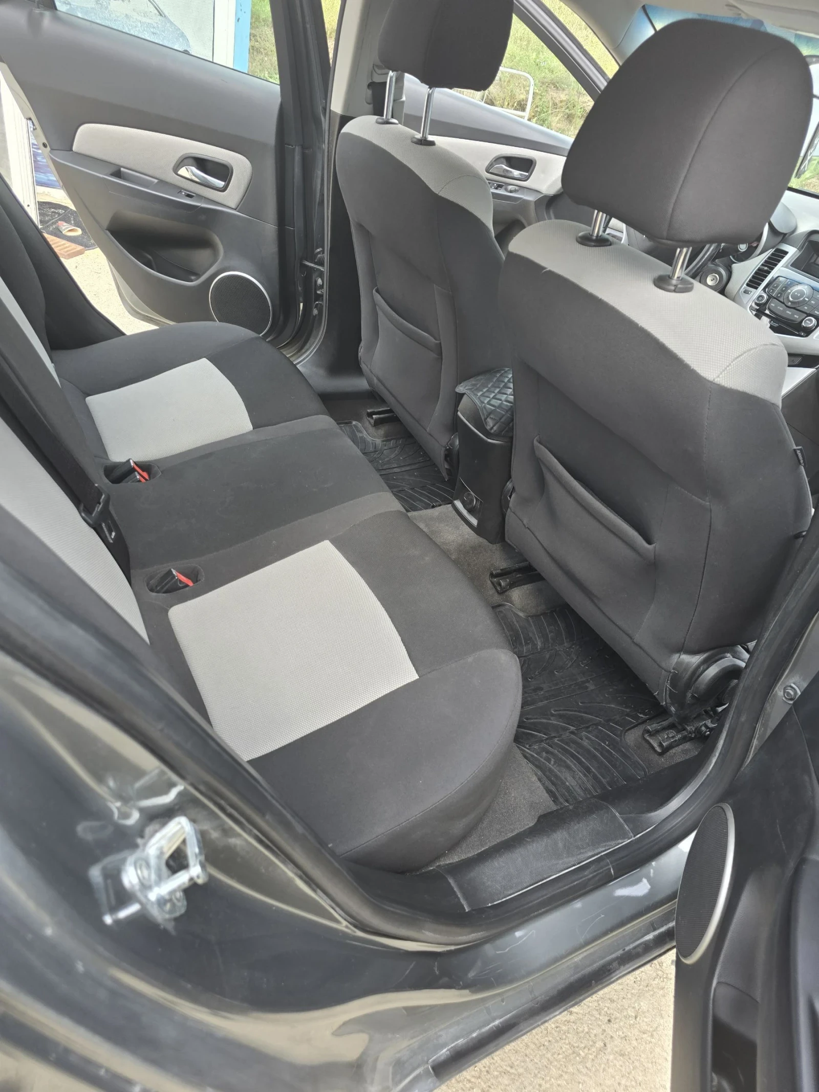 Chevrolet Cruze, снимка 7 - Автомобили и джипове - 54401417