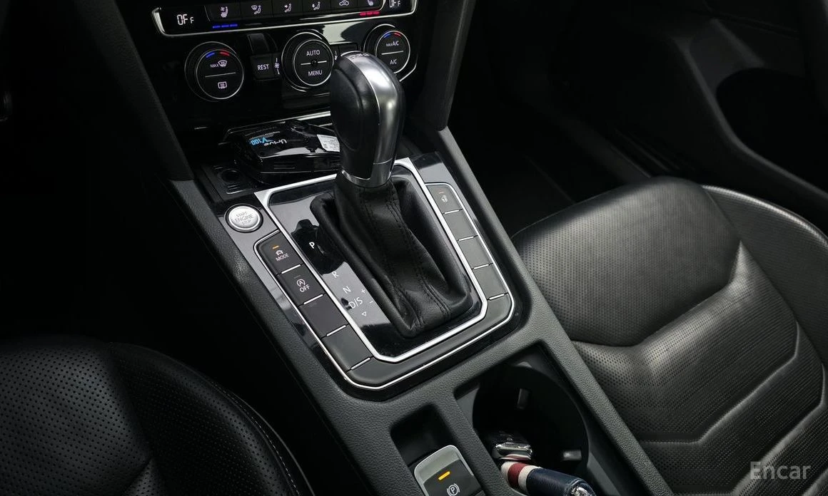 VW Arteon, снимка 9 - Автомобили и джипове - 54556264