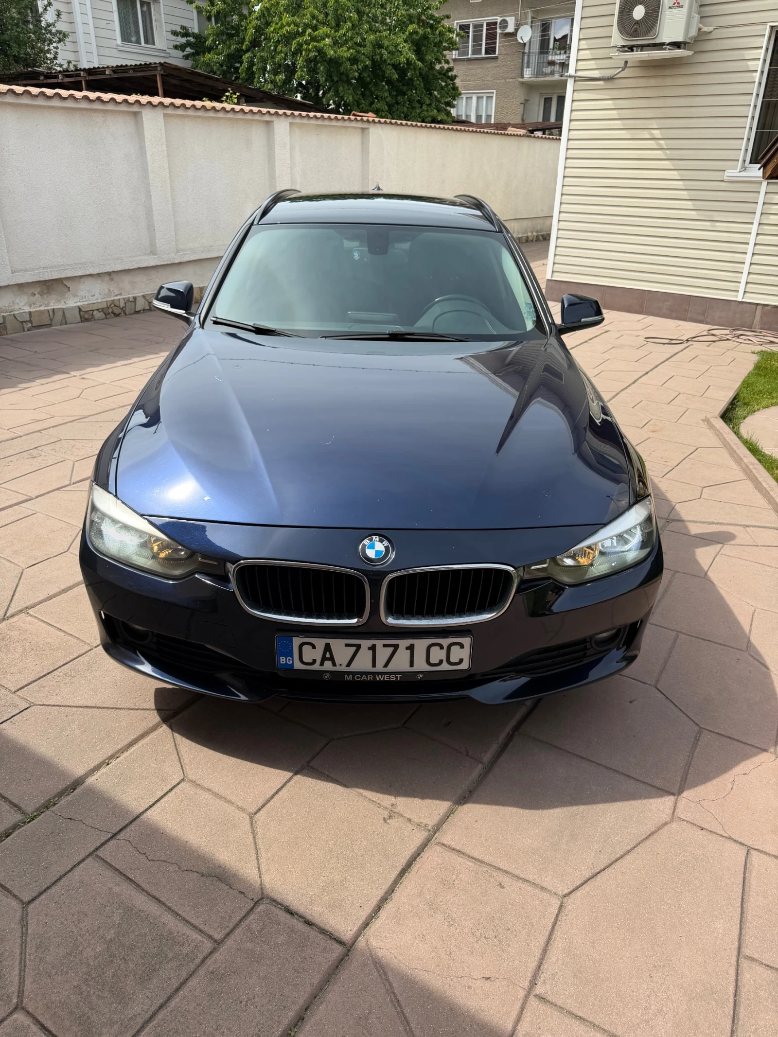 BMW 320, снимка 3 - Автомобили и джипове - 54608351