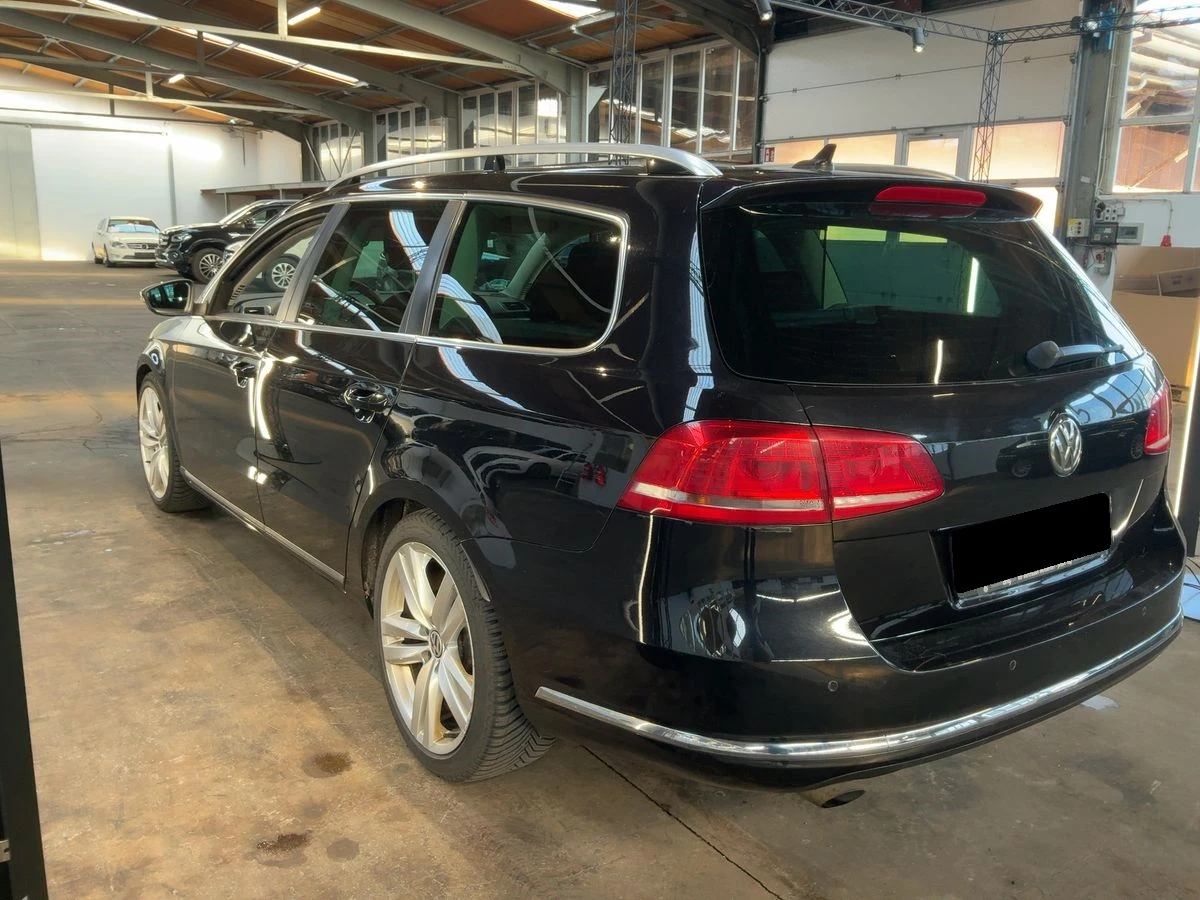 VW Passat 2.0TDI 177кс.* 4х4* Highline* DSG6* Подгрев* Печка, снимка 9 - Автомобили и джипове - 54764017
