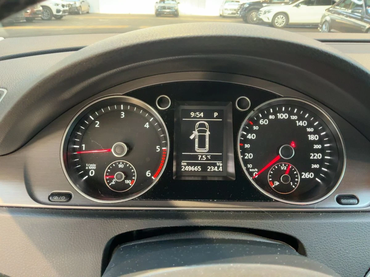 VW Passat 2.0TDI 177кс.* 4х4* Highline* DSG6* Подгрев* Печка, снимка 13 - Автомобили и джипове - 54764017