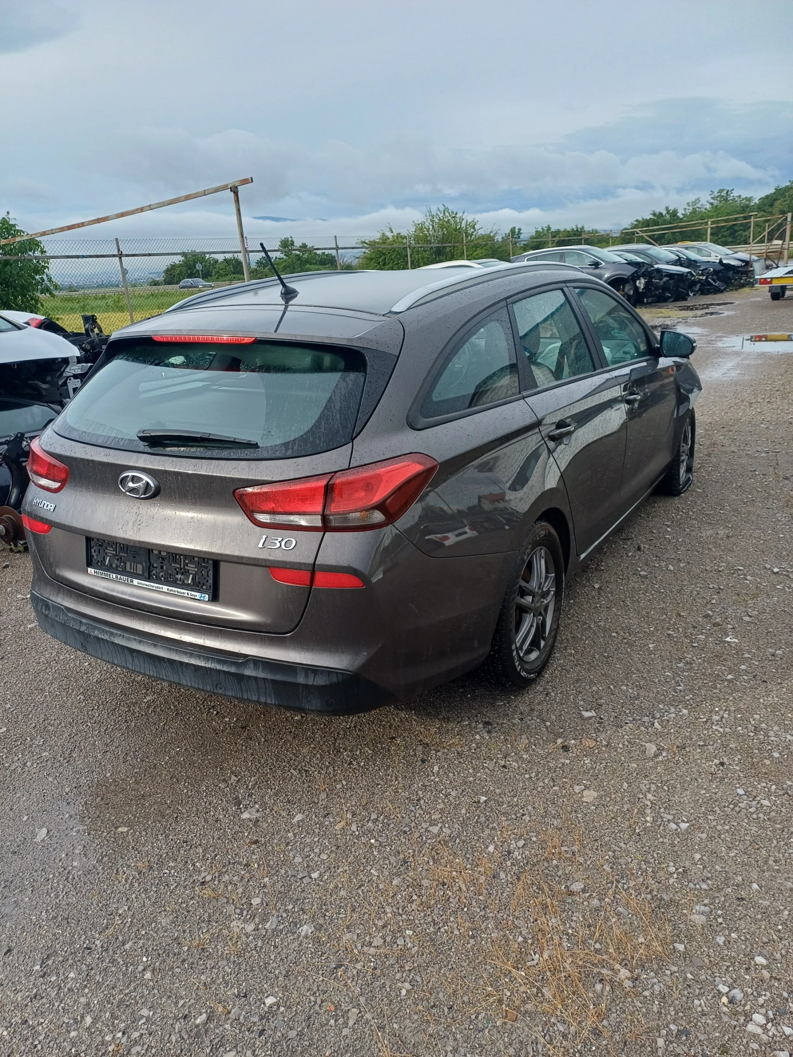 Hyundai I30 1.0gdi turbo 120кс, снимка 3 - Автомобили и джипове - 54773199