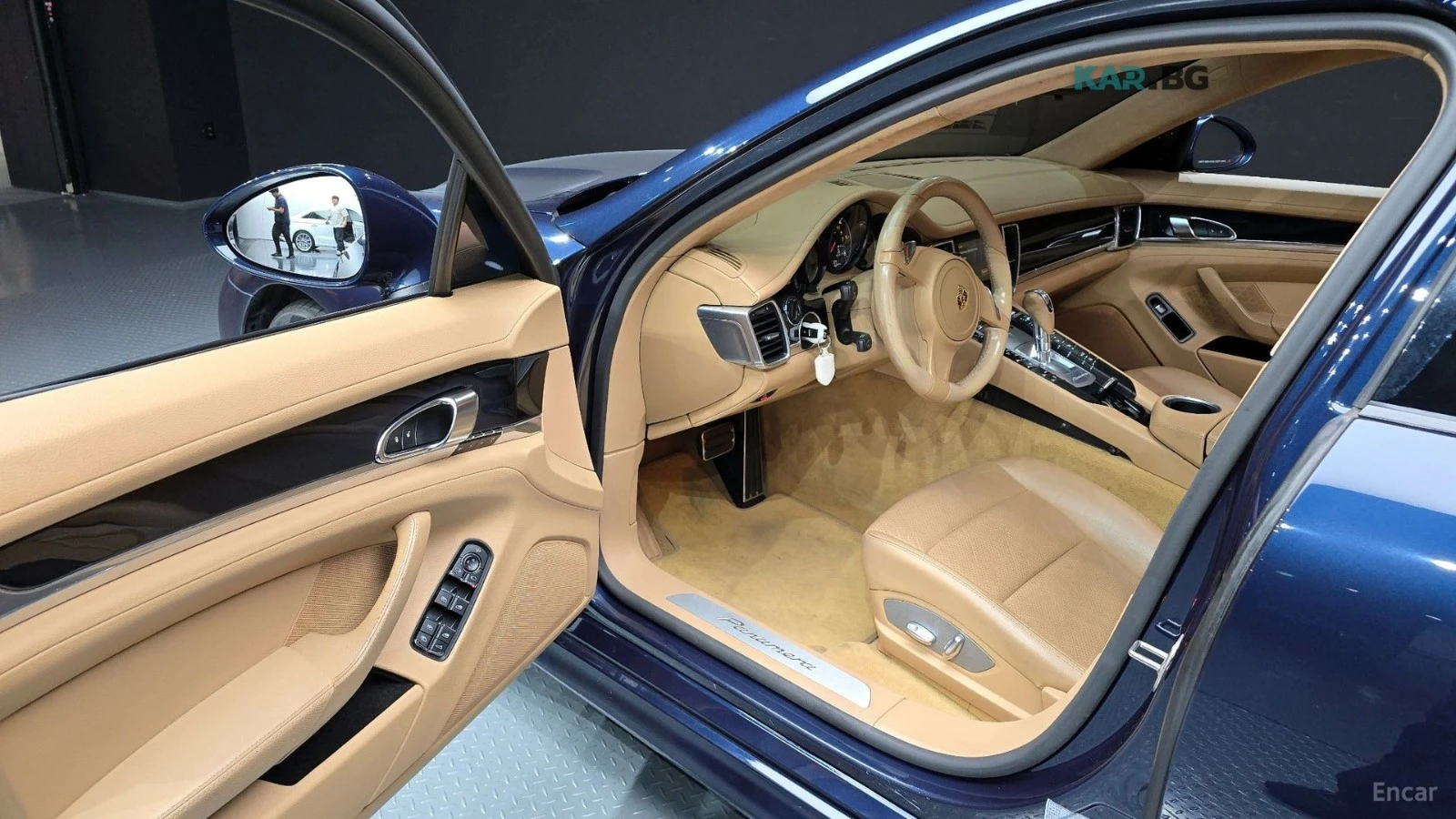 Porsche Panamera 3.0 DIESEL* PANO* ОБДУХВ* ПОДГРЕВ* НАВИ* КАМЕРА, снимка 10 - Автомобили и джипове - 54824730
