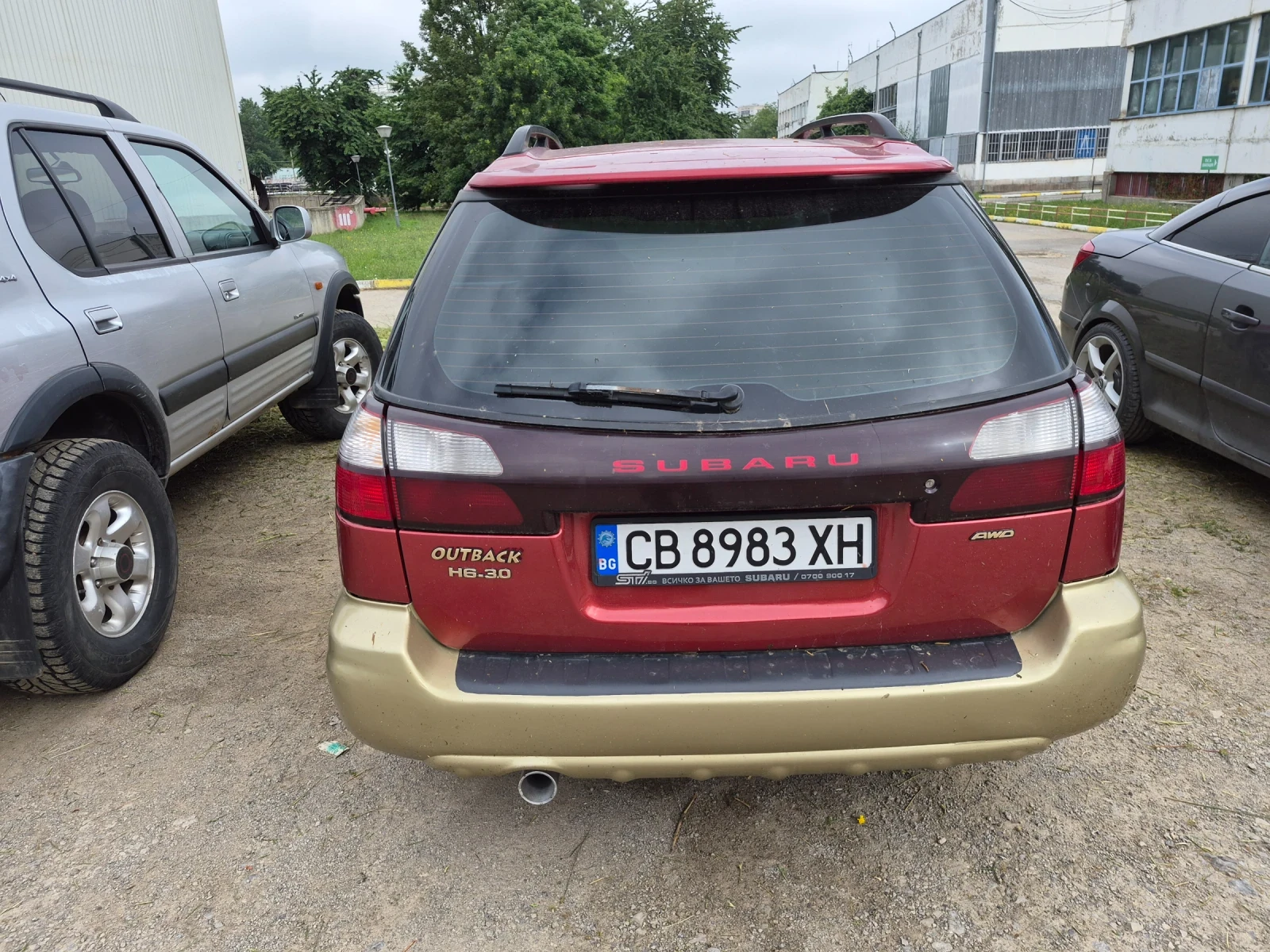 Subaru Outback Бензин-газ, снимка 4 - Автомобили и джипове - 55023489
