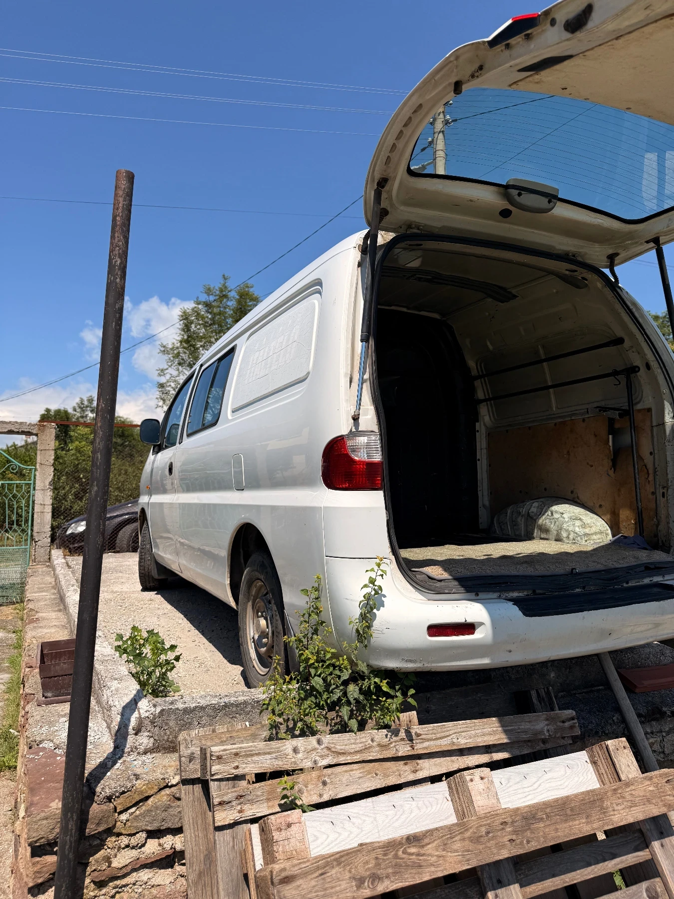 Hyundai Starex 2.5 Diesel, снимка 8 - Автомобили и джипове - 55152449
