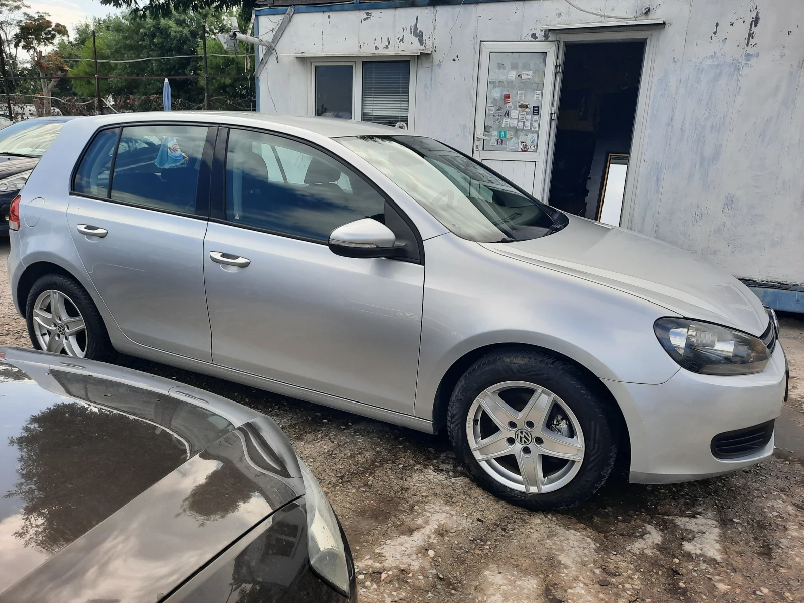 VW Golf 2010та КАТО НОВ, снимка 4 - Автомобили и джипове - 55433899