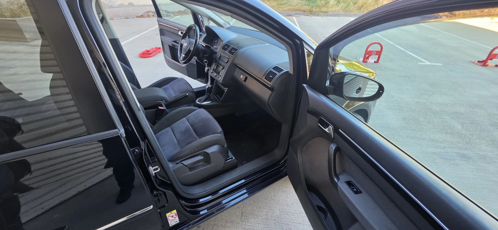 VW Touran HIGHLINE 2.0 140 dsg | Mobile.bg � ����������� 9