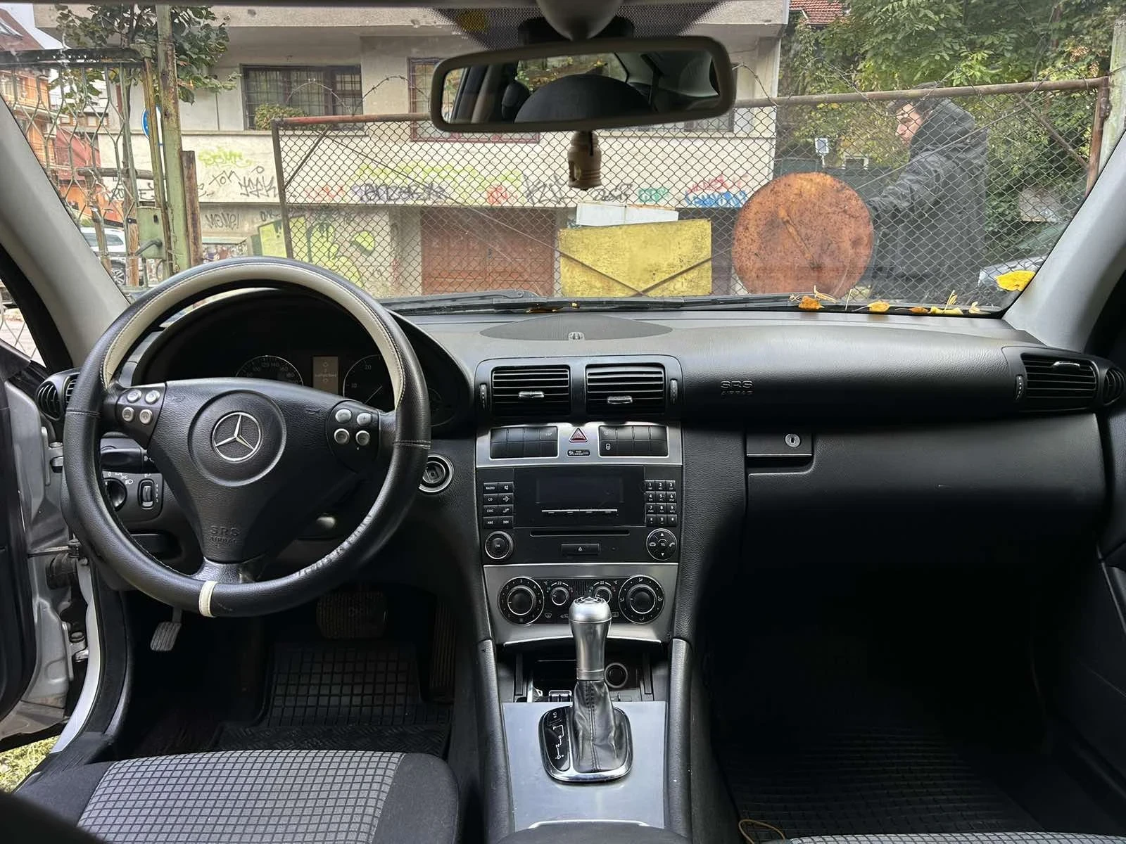 Mercedes-Benz C 200, снимка 7 - Автомобили и джипове - 56749474