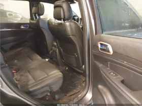 Jeep Grand cherokee OVERLAND* 5.7L* AWD* PANOROOF* CAMERA*  - 9000 € / 17602.47 лв. - 14111947 10