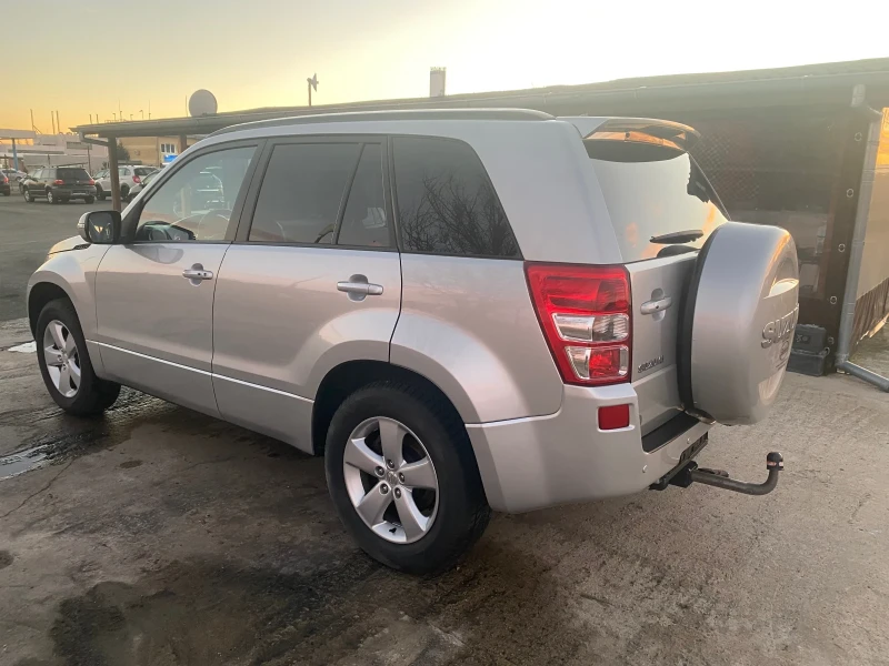 Suzuki Grand vitara 2.4, снимка 5 - Автомобили и джипове - 48383491