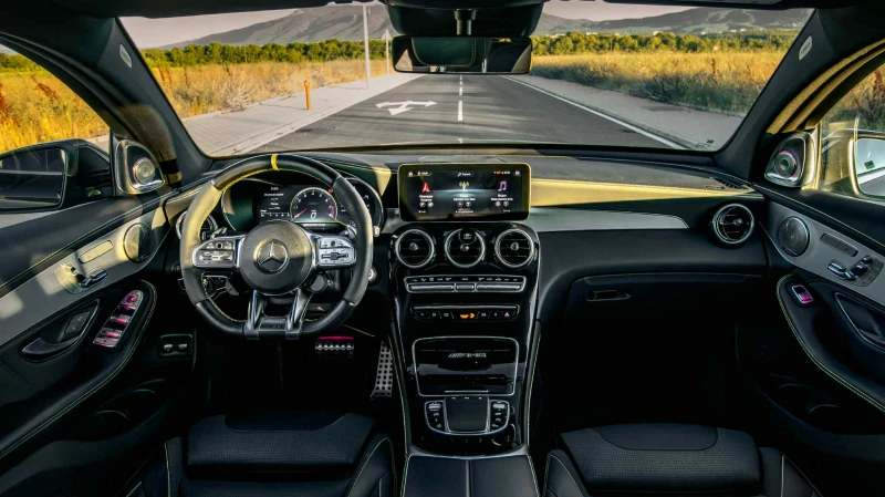 Mercedes-Benz GLC 63 AMG S 4MATIC+ /Stage 2+ /Digital/Multibeam/Burmester, снимка 12 - Автомобили и джипове - 50610143