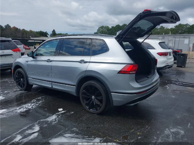 VW Tiguan 4MOTION* ПОДГРЕВ* КАМЕРА, снимка 4 - Автомобили и джипове - 52859121