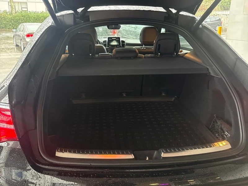 Mercedes-Benz GLE 350 4MATIC * ДИСТРОНИК* 360 КАМЕРА* ПАНОРАМА* , снимка 14 - Автомобили и джипове - 53407502