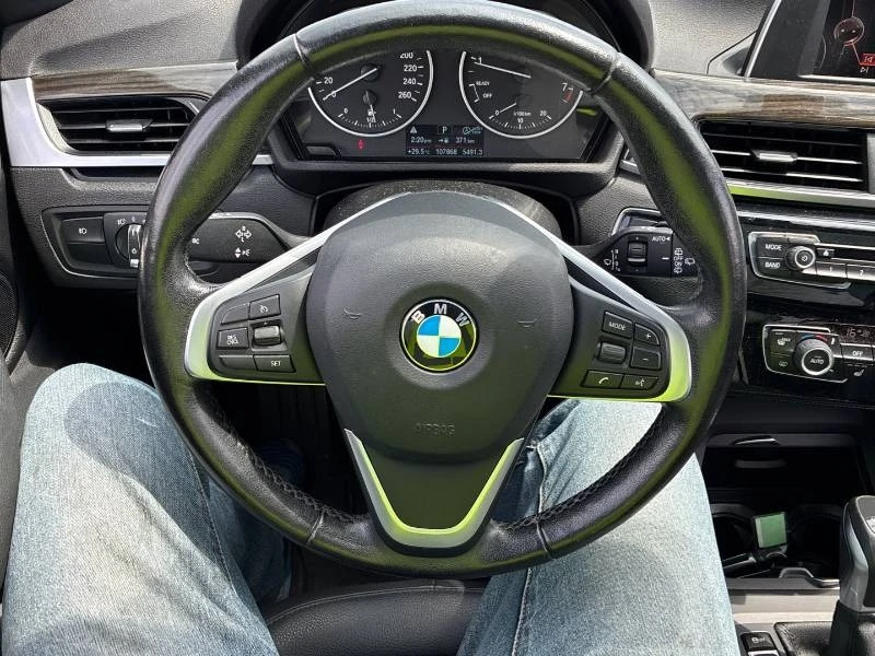 BMW X1 * xDrive28I * 2 КЛЮЧА * PANO * CARFAX, снимка 8 - Автомобили и джипове - 55601816