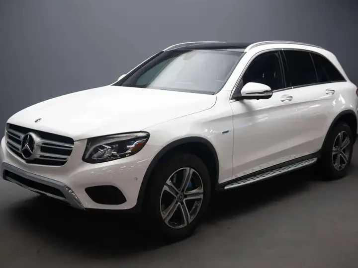 Mercedes-Benz GLC 350 350e 4MATIC Plug in Hybrid* ЛИЗИНГ, снимка 2 - Автомобили и джипове - 55704588