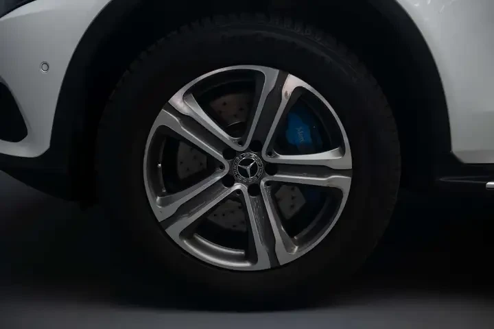 Mercedes-Benz GLC 350 350e 4MATIC Plug in Hybrid* ЛИЗИНГ, снимка 8 - Автомобили и джипове - 55704588