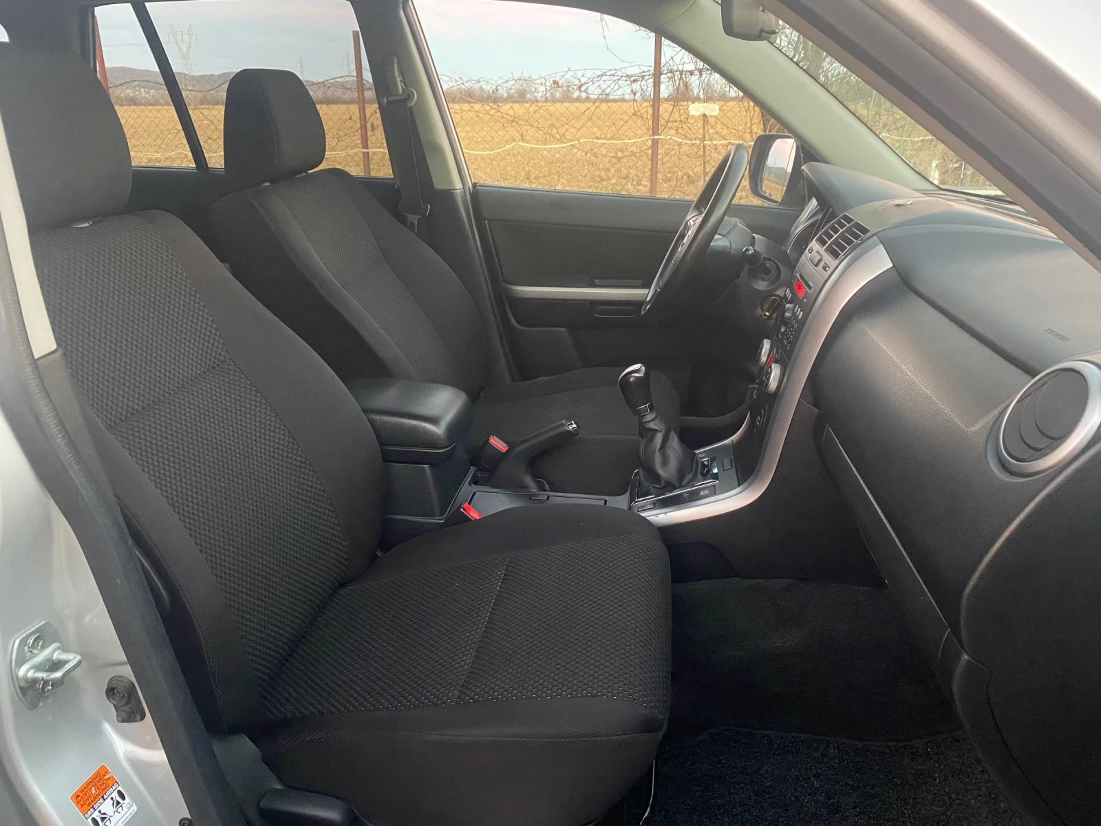 Suzuki Grand vitara 2.4 - изображение 10