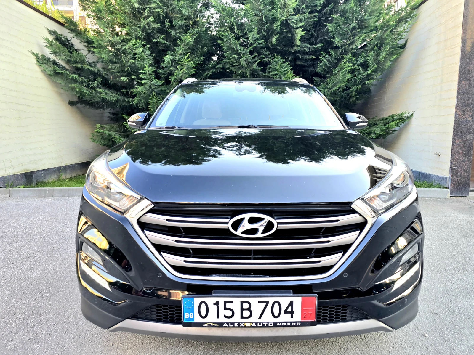 Hyundai Tucson 1.7-PREMIUM-NAVI-CAMERA - изображение 2