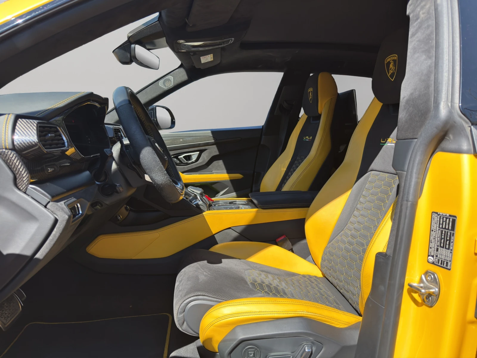 Lamborghini Urus Pearl Capsule/3D B&O - изображение 9