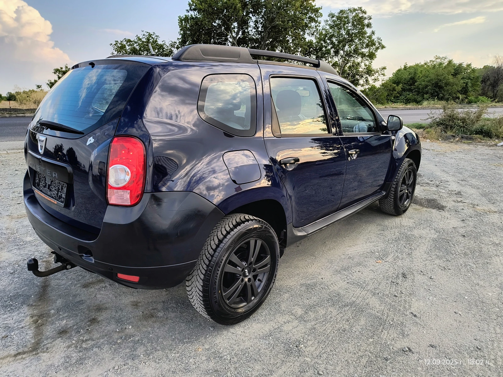 Dacia Duster 1.6-105 КС 4х4 6ск , Бензин!!! - изображение 4