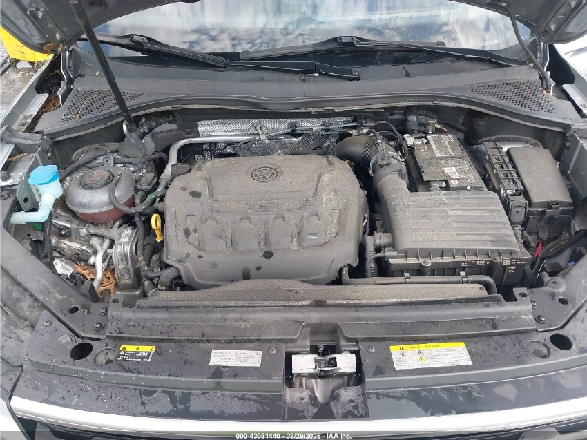 VW Tiguan 4MOTION* ПОДГРЕВ* КАМЕРА - изображение 9